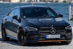 2022 Mercedes-Benz CLA Front Right in Black